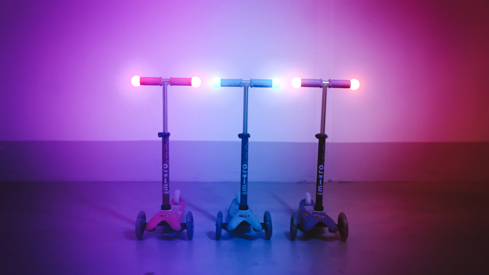 Mini Micro Deluxe Magic LED Purple
